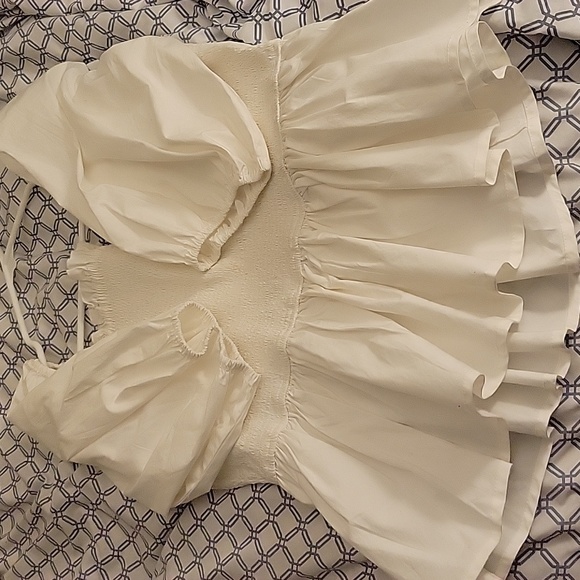 White elasticated top. - Picture 5 of 5